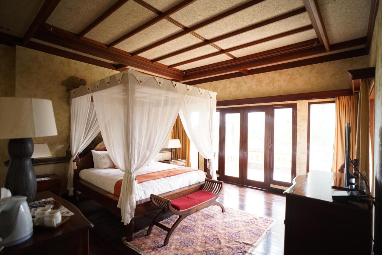 Balinese Villa In Berastagi Exterior foto
